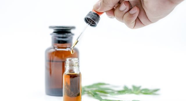 CBD Oil Unveiled: Decoding Its Influence on Relaxation and Social Enjoyment